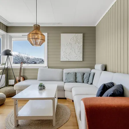 Great View I Terrace I Cozy 特罗姆瑟